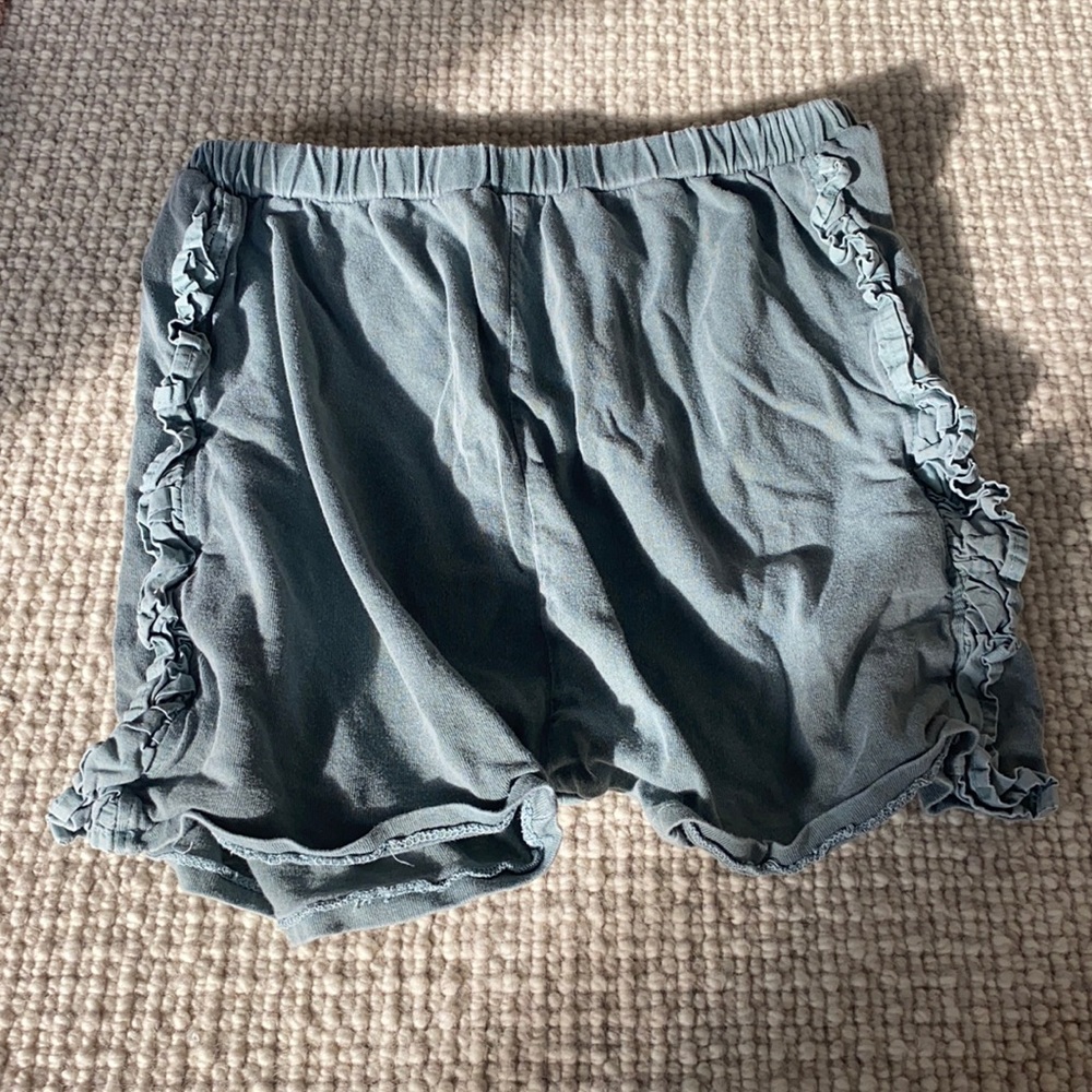 Cute green shorts